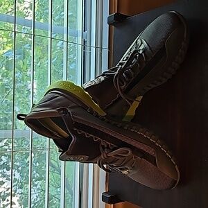 Ecco Mens Walking Shoe Size 8.5 Euro 42